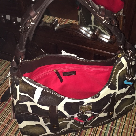 Dooney and bourke ‘safari’ NWT - Picture 8 of 8